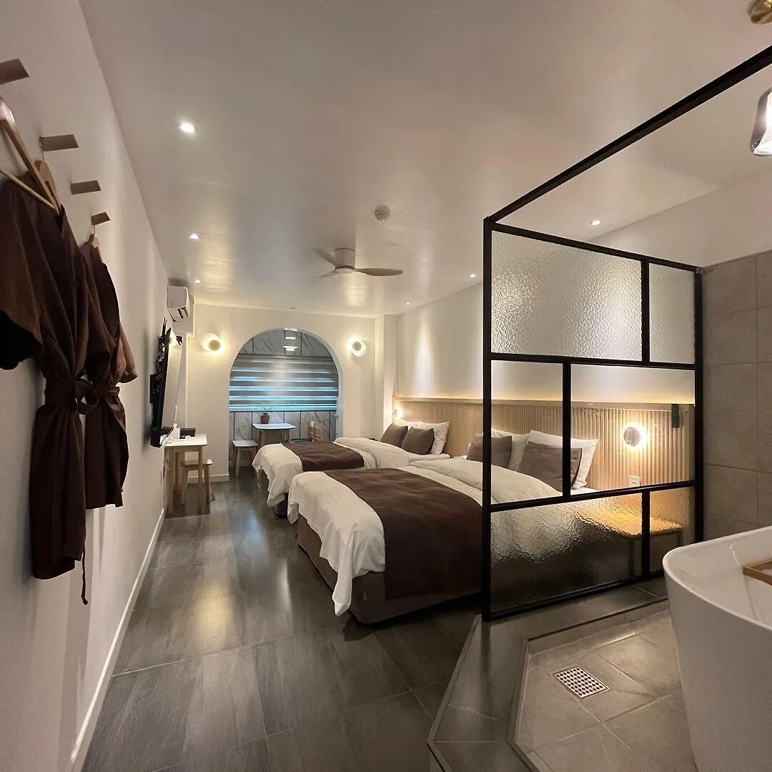 Incheon Airport Oceanside Hotel 3*,