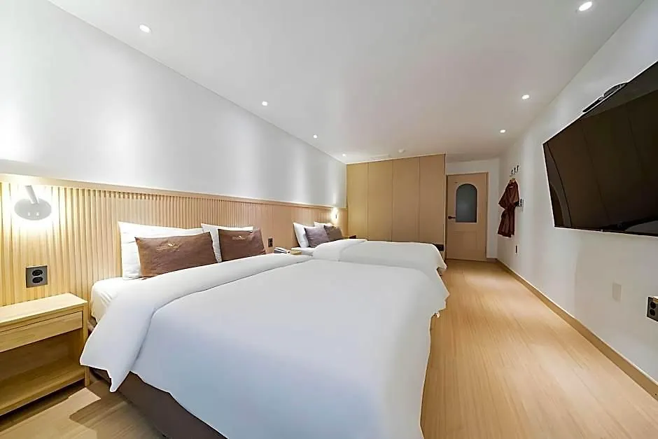 Incheon Airport Oceanside Hotel