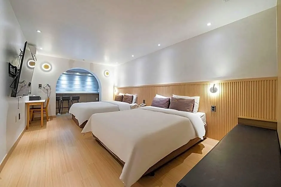 ***  Incheon Airport Oceanside Hotel South Korea